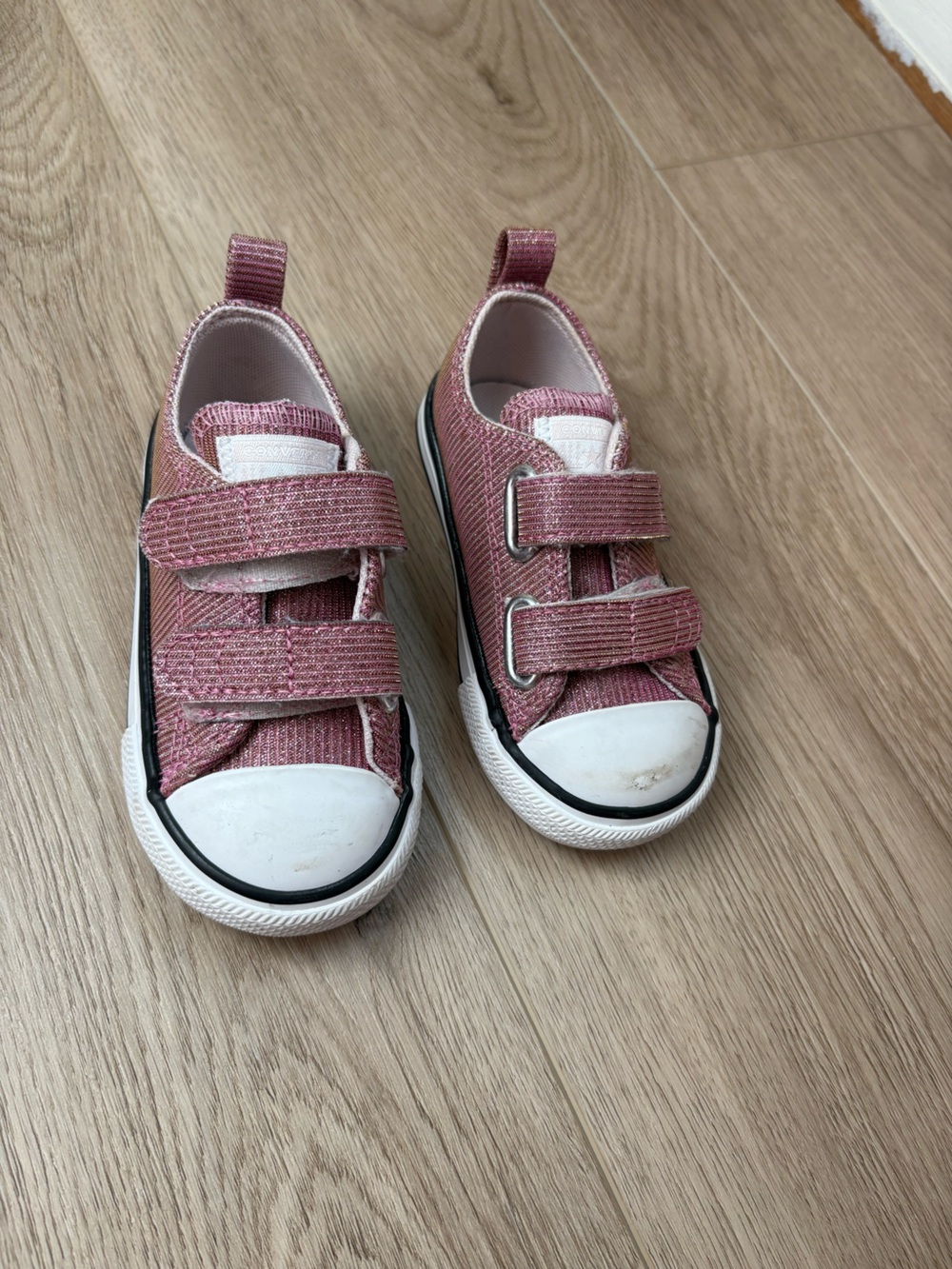 Converse Toddler Girls Sparkle Pink Velcro Sneakers